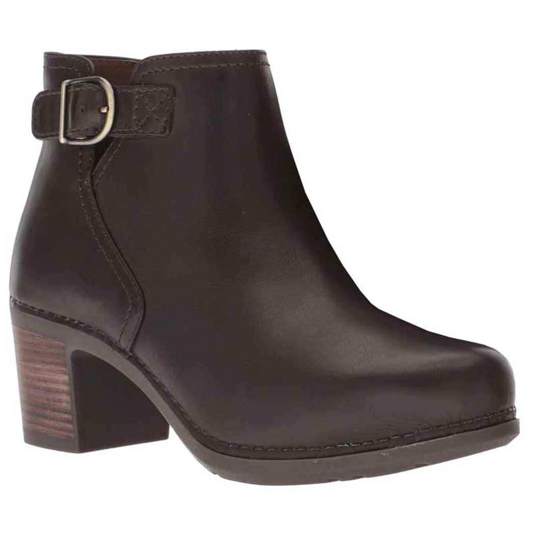 dansko henley bootie