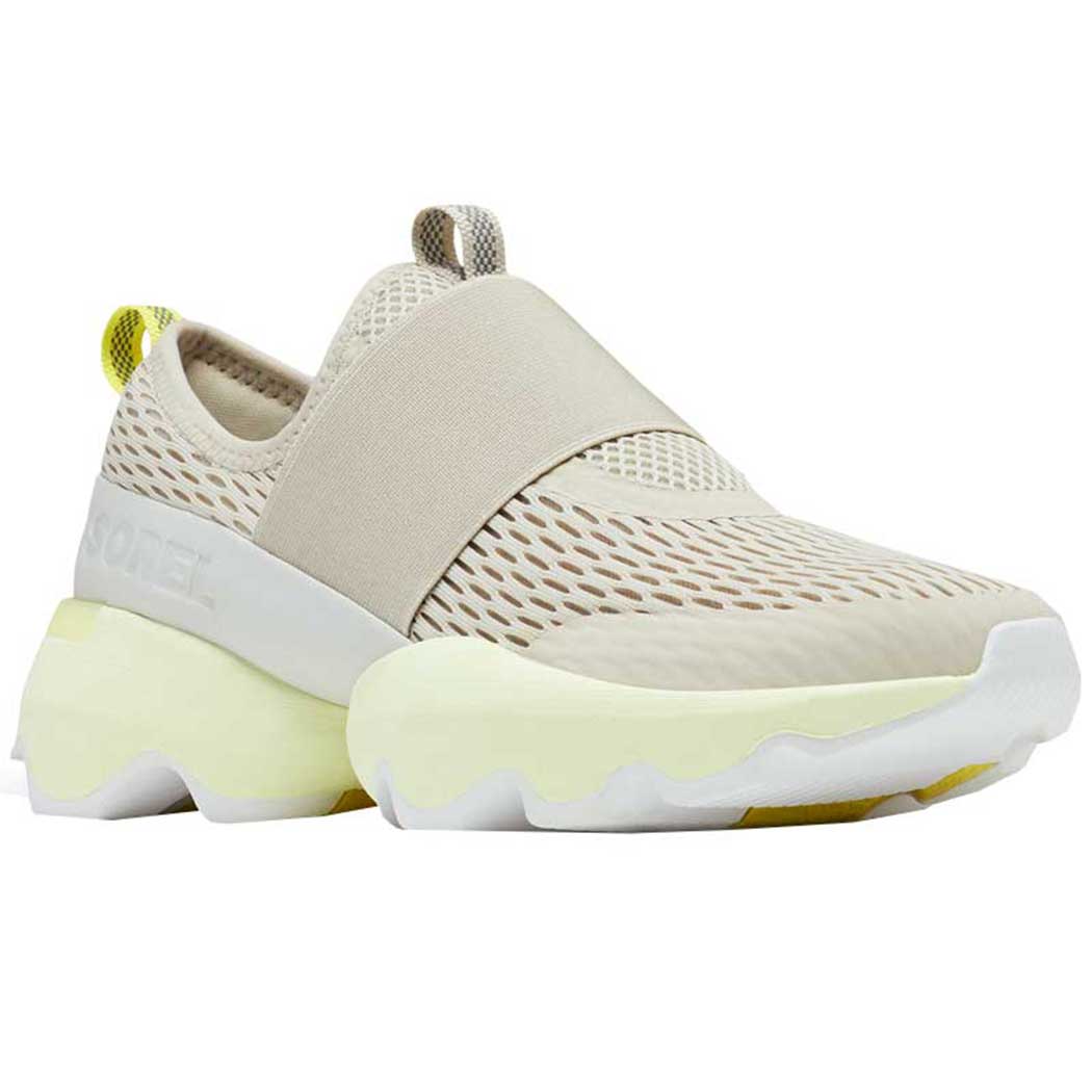 kinetic impact strap sneaker